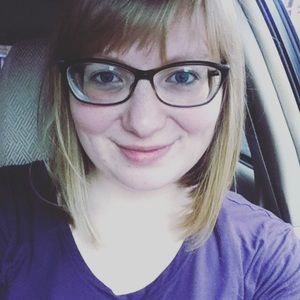 Meet your Posher, Deirdre